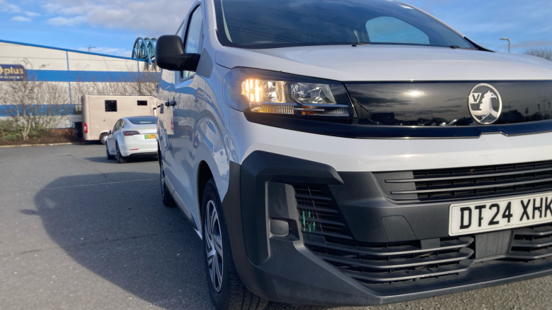 Vauxhall Vivaro L2 Diesel 2.0 Turbo D 145 Prime H1 Van